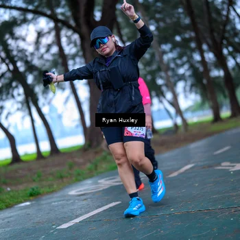 Runner Photo 8451994