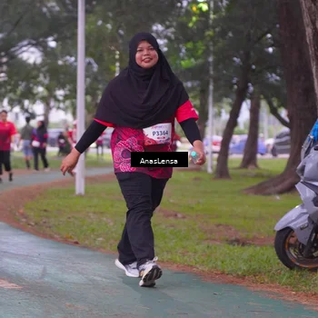 Runner Photo 8452055