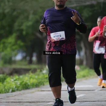 Runner Photo 8452079