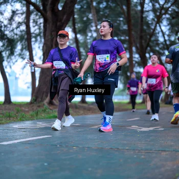 Runner Photo 8452177