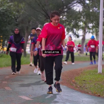 Runner Photo 8452281