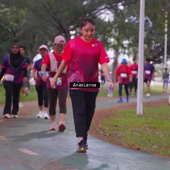 Runner Photo 8452283