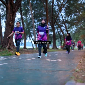 Runner Photo 8452318