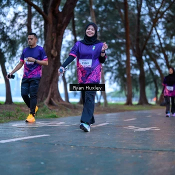 Runner Photo 8452319
