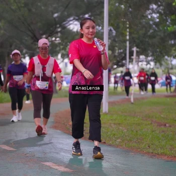 Runner Photo 8452331
