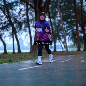 Runner Photo 8452359