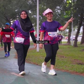 Runner Photo 8452445