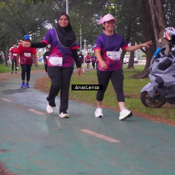 Runner Photo 8452453