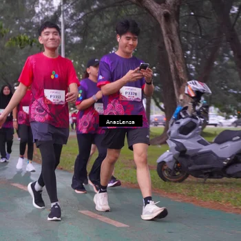 Runner Photo 8452630