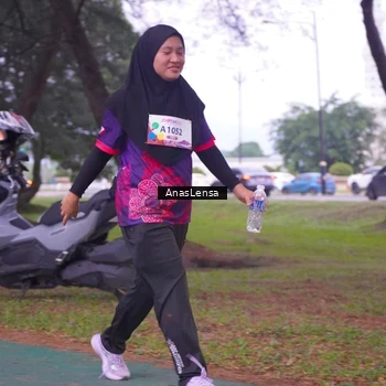 Runner Photo 8452663