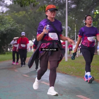 Runner Photo 8452674