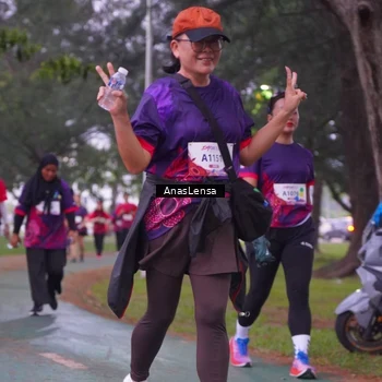 Runner Photo 8452675