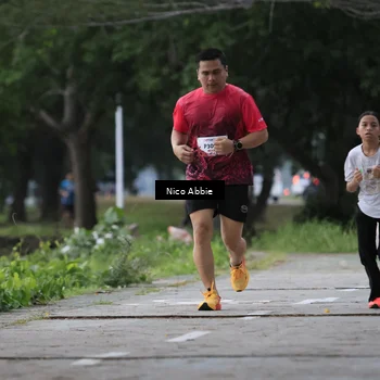 Runner Photo 8452689