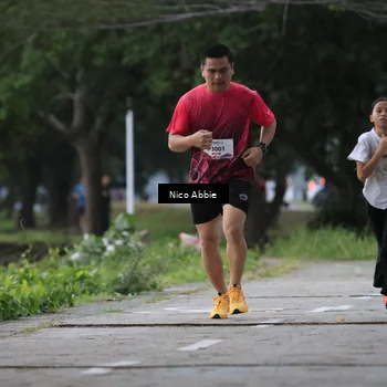 Runner Photo 8452694