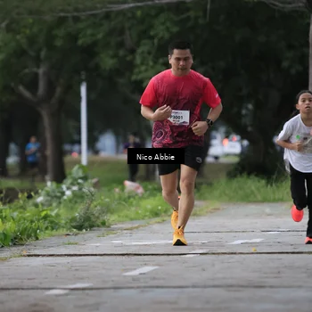 Runner Photo 8452695