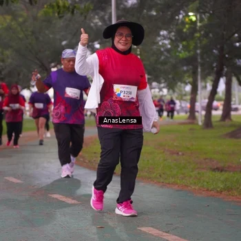 Runner Photo 8452716