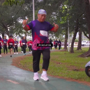 Runner Photo 8452730