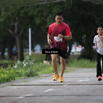 Runner Photo 8452732