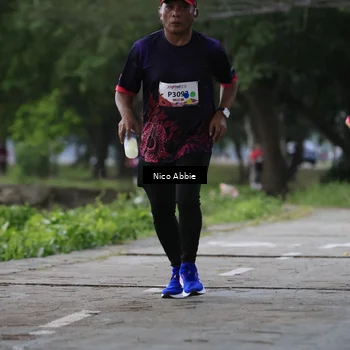 Runner Photo 8452733