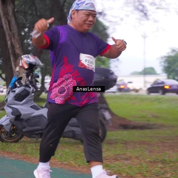 Runner Photo 8452741
