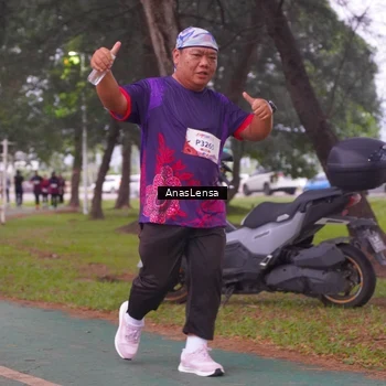 Runner Photo 8452745