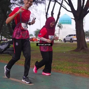 Runner Photo 8452785