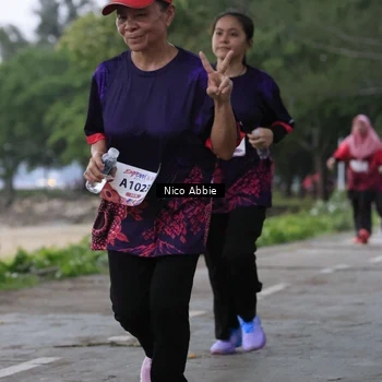 Runner Photo 8452874