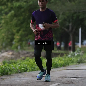 Runner Photo 8452892