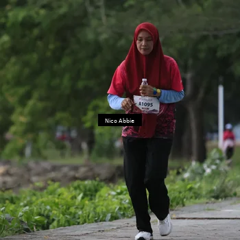 Runner Photo 8452900