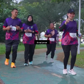 Runner Photo 8452928