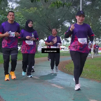 Runner Photo 8452933