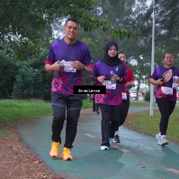 Runner Photo 8452936