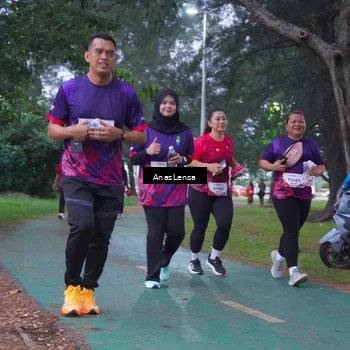 Runner Photo 8452937