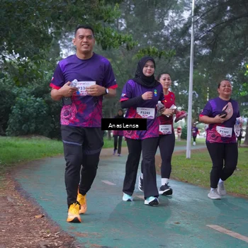 Runner Photo 8452938