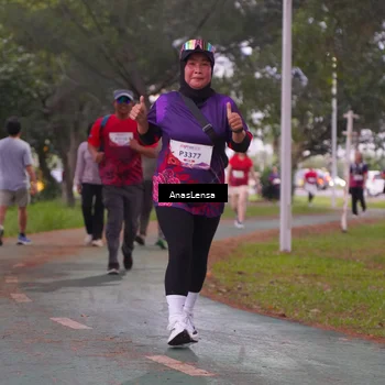 Runner Photo 8453011