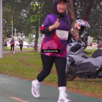 Runner Photo 8453016