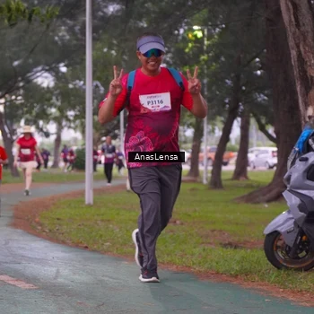 Runner Photo 8453019