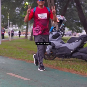 Runner Photo 8453020