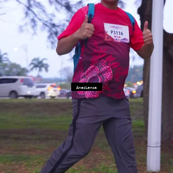 Runner Photo 8453028