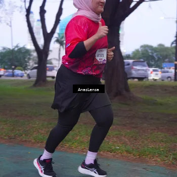 Runner Photo 8453038