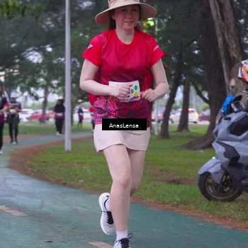 Runner Photo 8453043