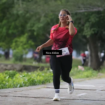Runner Photo 8453044
