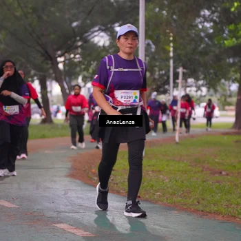 Runner Photo 8453067