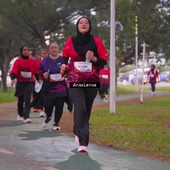 Runner Photo 8453078