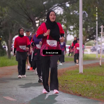 Runner Photo 8453082
