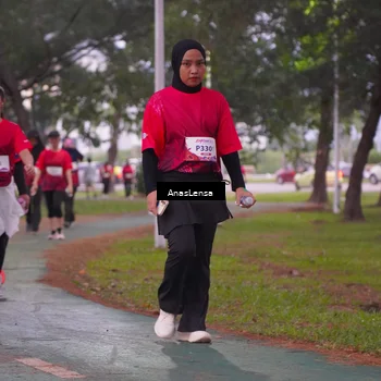 Runner Photo 8453096