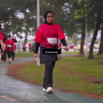 Runner Photo 8453102