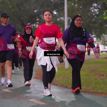 Runner Photo 8453107
