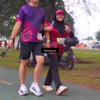 Runner Photo 8453123