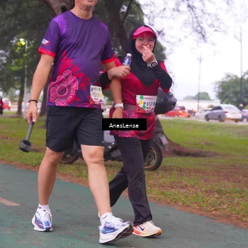 Runner Photo 8453129
